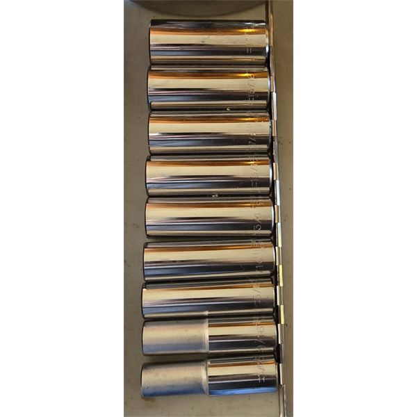 SOCKETS WITH ORGANIZER
