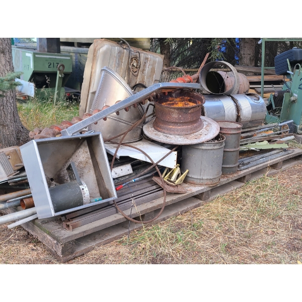 PALLET MISC. SCRAP METAL
