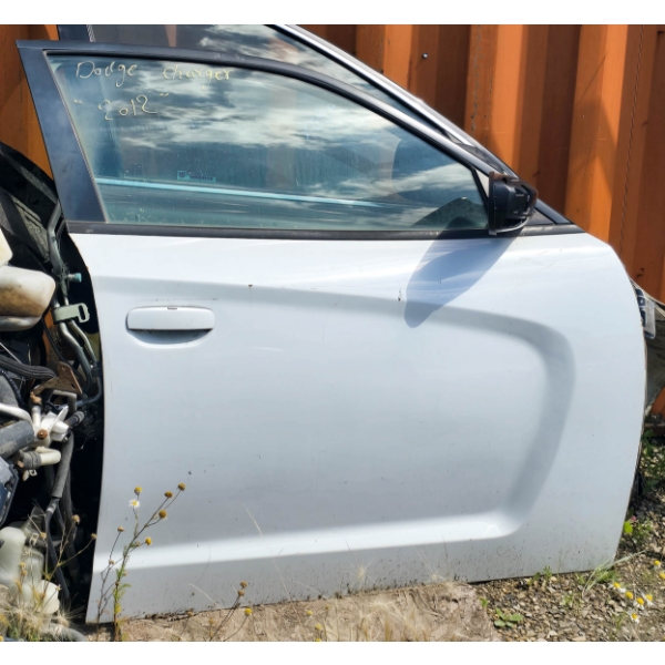 SALVAGED DODGE CHARGER 2012 PASSANGER DOOR