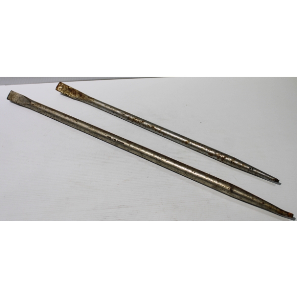 2 X 24" GRAY & WESTWARD METAL PRY BARS