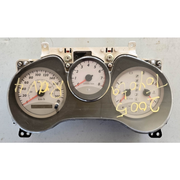 SALVAGE DASHBOARD FOR 2005 TOYOTA RAV 4