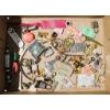 Image 1 : ESTATE TRINKETS & COLLECTIBLES
