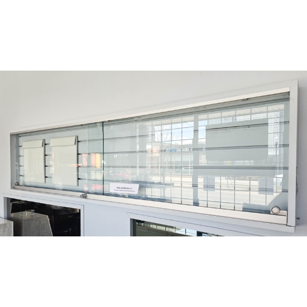 LOCKING GLASS WALL DISPLAY CASE W/ SLOT HANGER BACKING