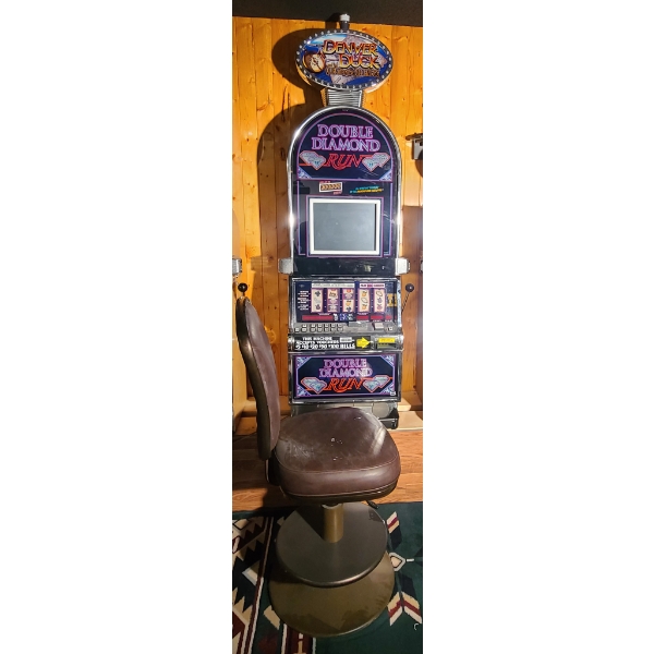 AUTHENTIC DOUBLE DIAMOND RUN IGT CASINO SLOT MACHINE W/ CHAIR 