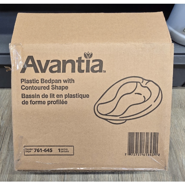 AVANTA PLASTIC BED PAN W/ CONTOURED SHAPE