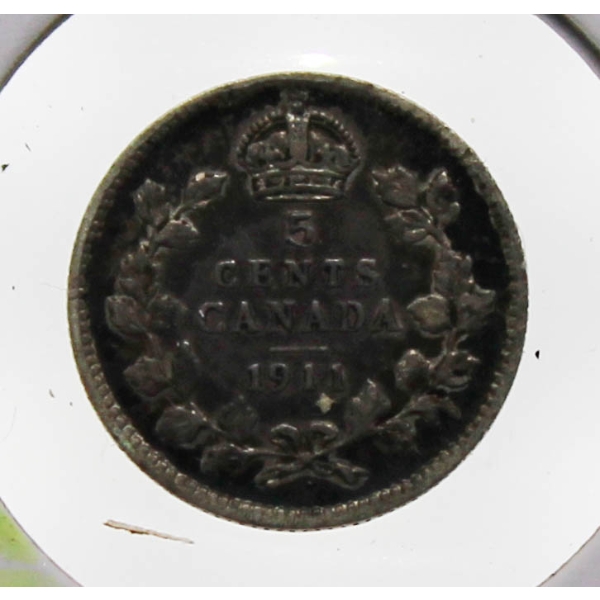1911 CANADIAN SILVER 5 CENT COIN