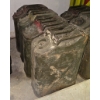 Image 1 : 4 MILITARY FUEL CANS 
