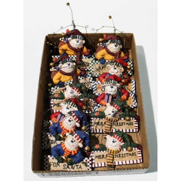 11 HANGING CHRISTMAS DECORATIONS