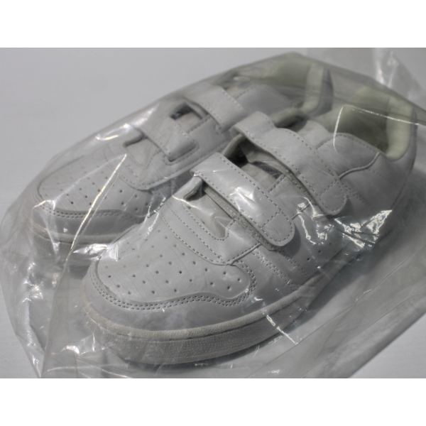 NEW WOMEN'S RUNNING SHOES - SIZE US 9
