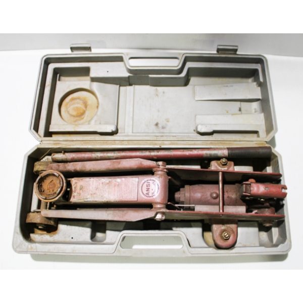 2 1/4 TON FLOOR JACK W/ CASE