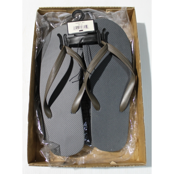  2 NEW MEN'S FLIP FLOP SHOES - GRAY - SIZE L