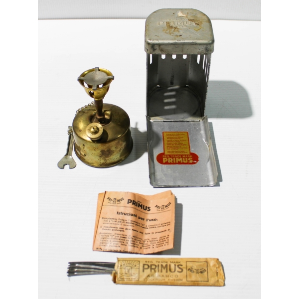 VINTAGE PRIMUS #71 CAMP STOVE