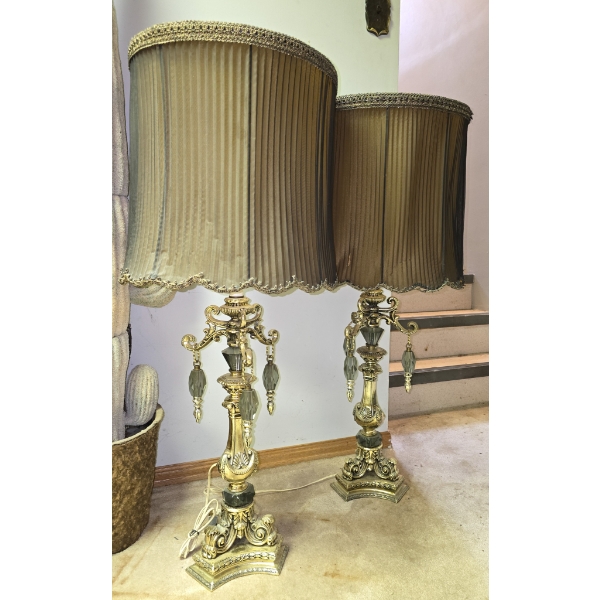 PAIR OF ORNATE LAMPS