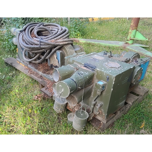 2 MILITARY HOT AIR BLOWERS W/ HEAVY EXTENSION CORD 