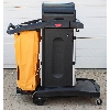 Image 3 : RUBBERMAID COMMERCIAL JANITORIAL CLEANING CART