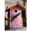 Image 1 : LOG CABIN THEMED BIRD HOUSE