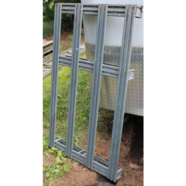 ALUMINIUM 54" X 32 1/2" PALLET
