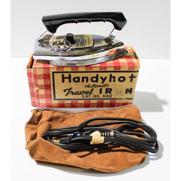 VINTAGE SILEX HANDYHOT TRAVEL IRON NO. 1188 W/ ORIG. BOX