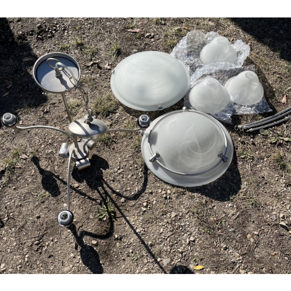 LIGHT FIXTURE