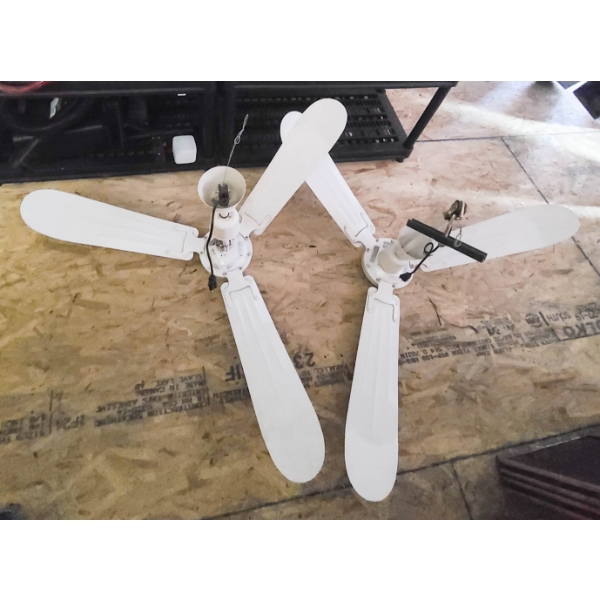 2 METAL CEILING FANS FOR COMMERCIAL / INDUSTRIAL USE