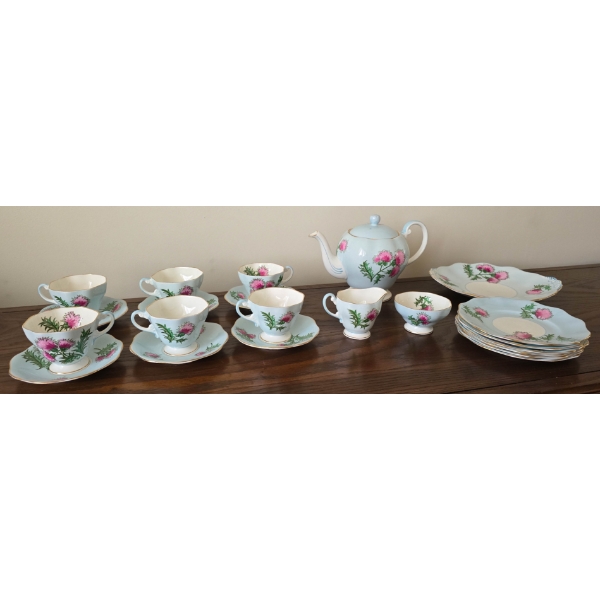 COMPLETE 6 PLACE TEA SET