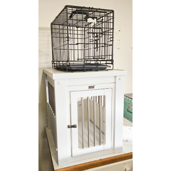 PAIR OF DOG TRAINING CRATES