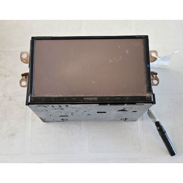 SALVAGED RADIO/ PLAYER FOR 2003 ODESSY (KENWOOD)