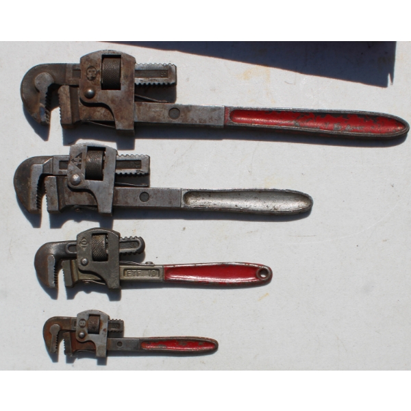 4 PIPE WRENCHES 