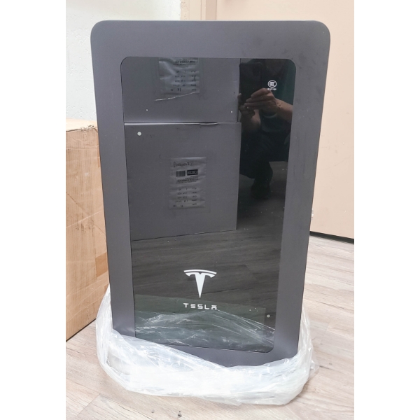 TESLA HOME CHARGING LOCKING CASE