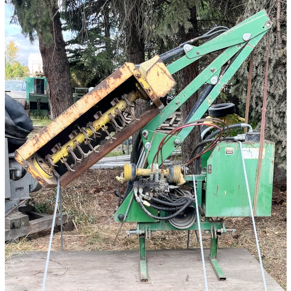 JOHN DEERE 90 THREE POINT HITCH EXTENDABLE ROTARY MOWER