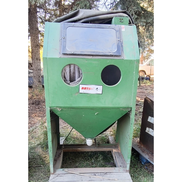 ROTAIR CABINET SAND BLASTER
