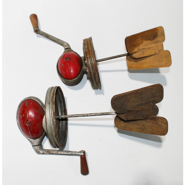 2 VINTAGE BUTTER CHURN W/ WOODEN PADDLES