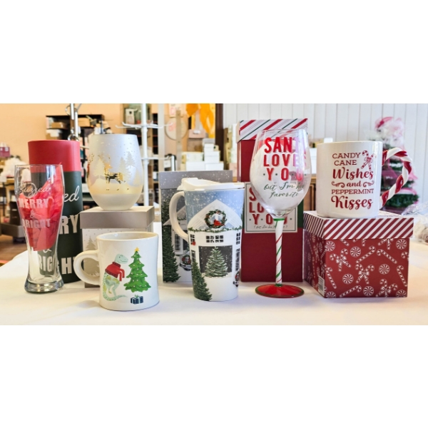 ASSORT CHRISTMAS THEMED MUGS