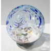 Image 1 : 8" ART GLASS SAND & SEA GLOBE 