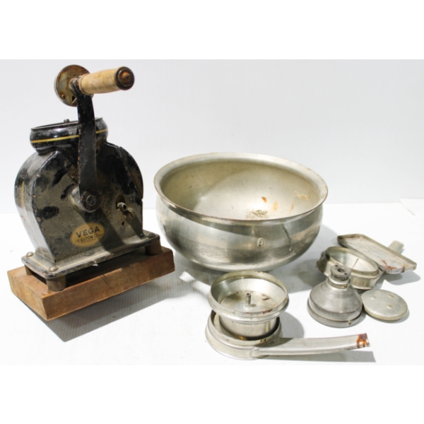 ANTIQUE SWEDEN CREAM SEPARATOR