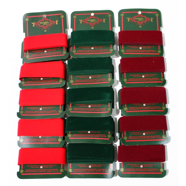 15 PKS NEW DANSON DECOR 1.5" WIDE RIBBON