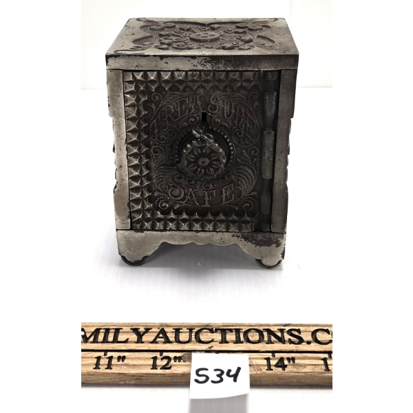 J&E STEVENS CO. KEY COMBO NO. 45 TREASURE SAFE 