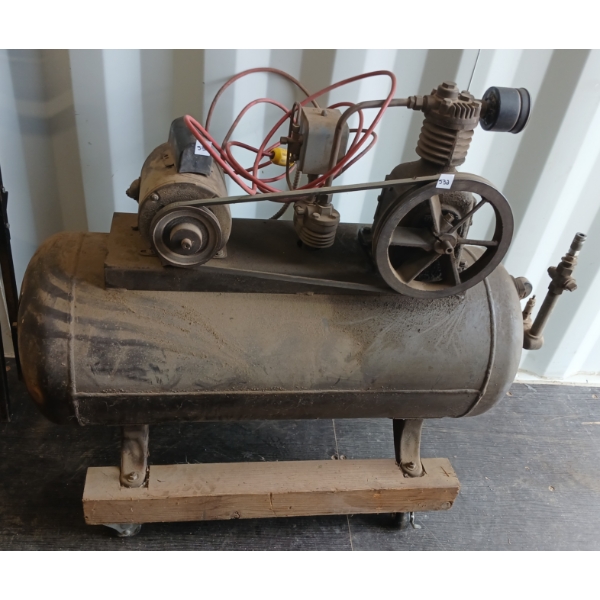 DEVILBISS MODEL 1202 STATIONARY AIR COMPRESSOR