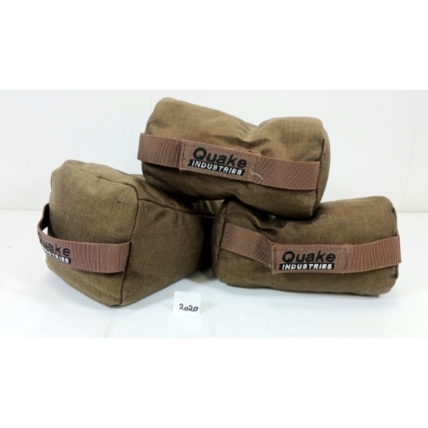 LOT OF 3 - QUAKE INDUSTRIES GUN REST / SHOOTING BAGS