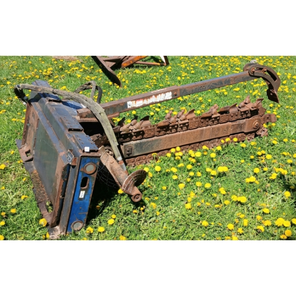 BOBCAT TRENCHER SKIDSTEER ATTACHMENT