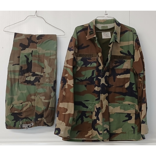 US ARMY CAMO BATTLE DRESS UNIFORM