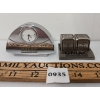 Image 5 : LOT OF 2 - GMAC DESK CLOCK & DIE SET