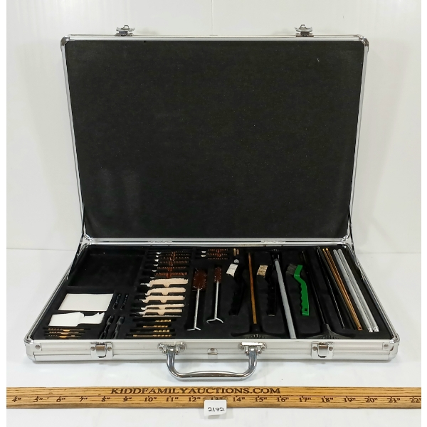 HOPPE'S 9 GUN CLEANING KIT 