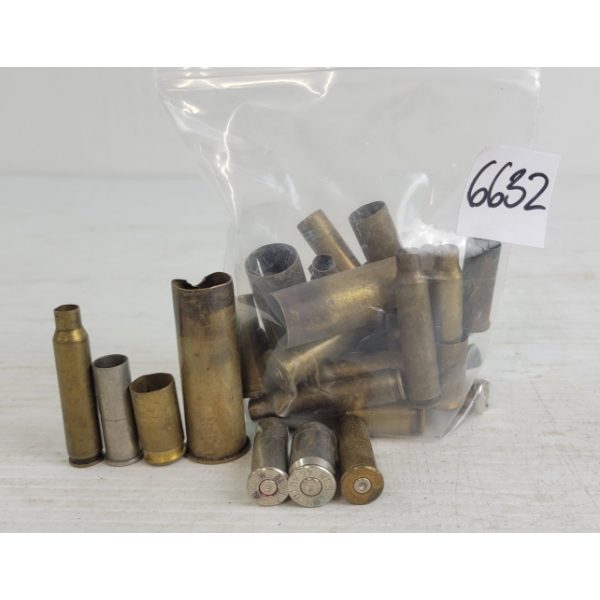 BRASS: APPROX 30X MIXED - INCL 6.5X55NORMA, .223REM & MILITARY ISSUED