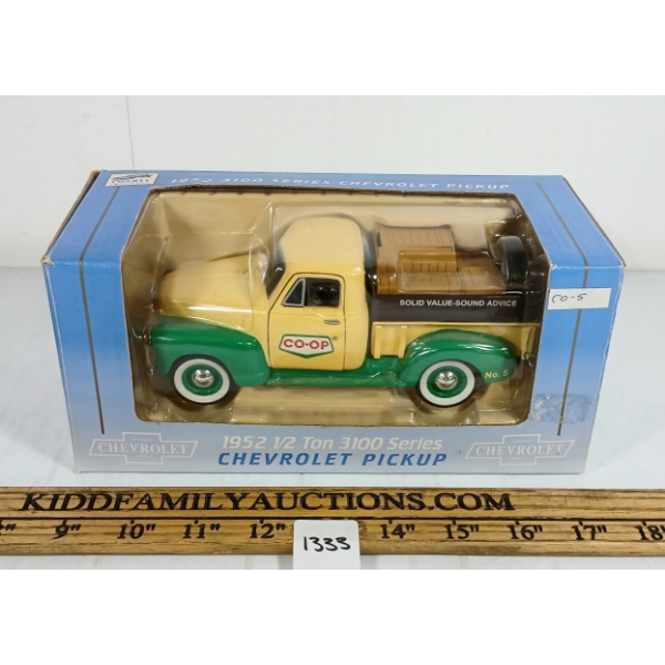 LIBERTY CLASSICS 1952 1/2 TON 3100 SERIES CHEVROLET PICKUP MODEL - SEALED