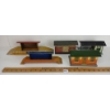Image 5 : LOT OF 5 - AMERICAN FLYER & MECCANO PRESSED TIN TRACKSIDE ACCESSORIES