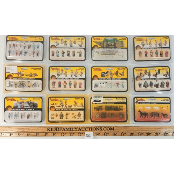 LOT OF 12 - SCENIC ACCENTS TRACKSIDE PEOPLE & ACCESSORIES - ROAD CREW, FARMERS, ANIMALS, ETC