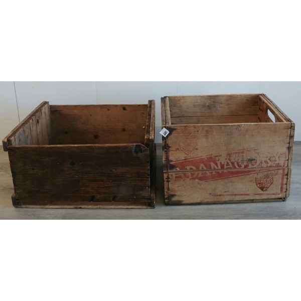 LOT OF 2 - ORCHARD & BEVERAGE CRATES - INCL ADANAC
