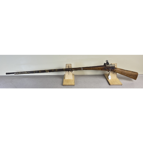 UNKNOWN JEZAIL FLINTLOCK IN APPROX .50 CAL - ANTIQUE, NO PAL REQUIRED 