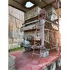 Image 5 : S. HOWES CO. GRAIN CLEANER ON HD TRI-AXLE TRAILER